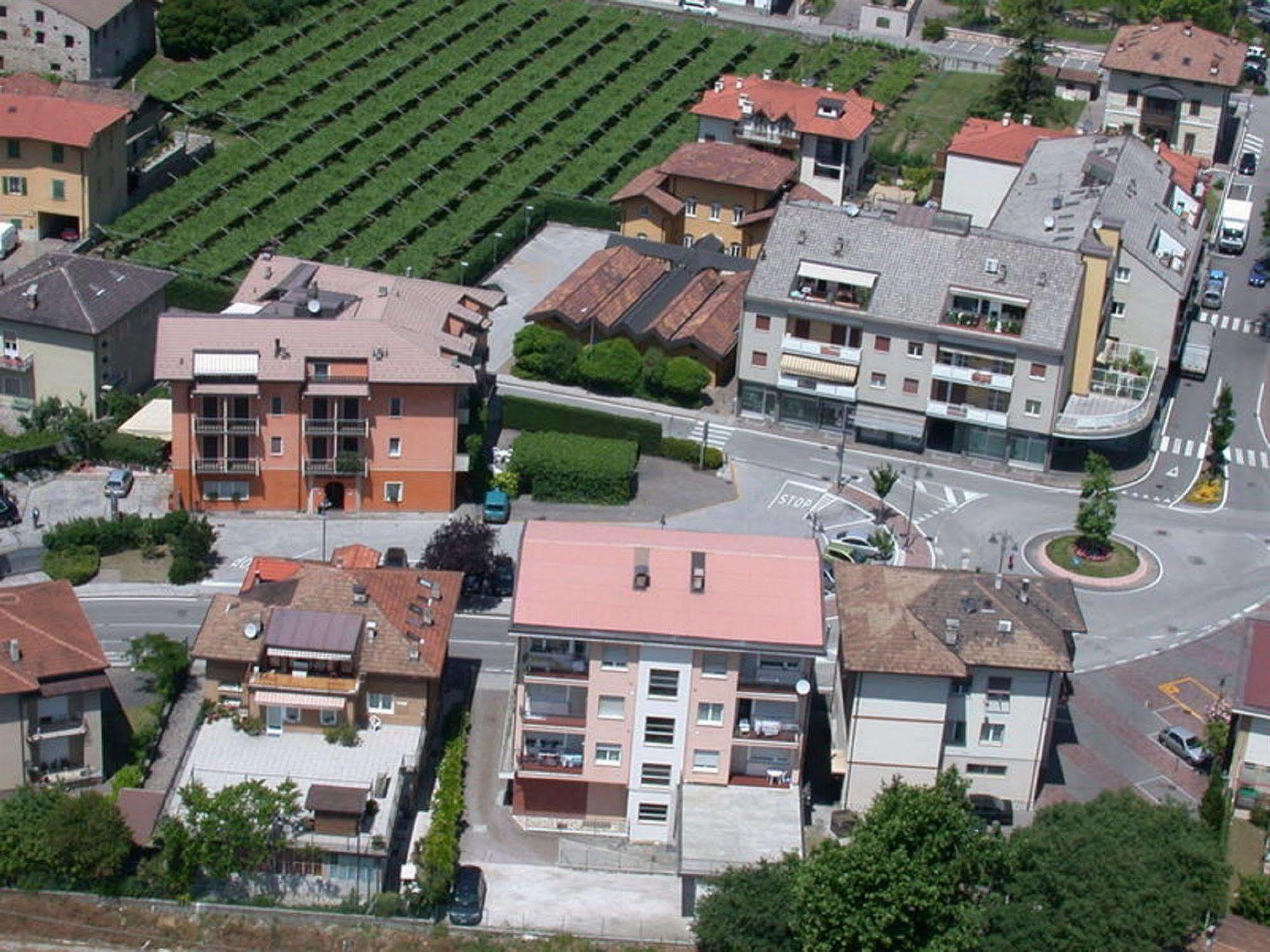 Hotel Drago Mezzocorona Exterior photo